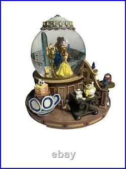 1991 Disney Beauty and The Beast lighted Musical Snow Globe The Enchanted Love