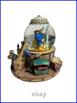 1991 Disney Beauty and The Beast lighted Musical Snow Globe The Enchanted Love