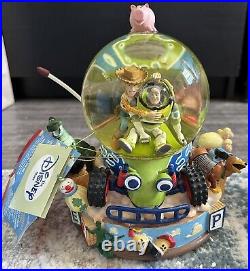1998 TOY STORY MUSICAL YOU'VE GOT A FRIEND IN ME SNOW GLOBE WithBOX WORKING