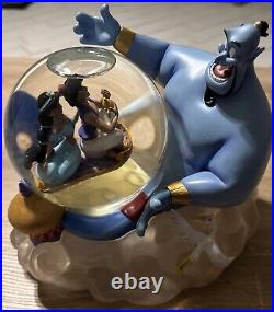 A Whole New World Disney Snow Globe Genie Aladdin Jasmine Carpet Ride Music Box