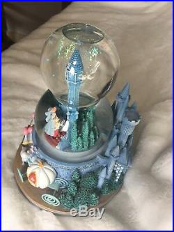 Cinderella Snow Globe Disney Water Ball Musical Two Tier Double Bubble Clock