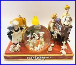 DISNEY 101 DALMATIANS Family Time Large Musical Light Snow Globe Cruella De Vil