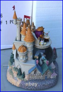 DISNEY BEAUTY AND THE BEAST VILLAGE & CASTLE With ROSE MUSICAL SNOW GLOBE #95436