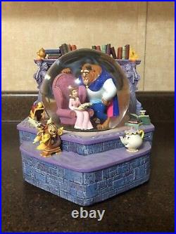 DISNEY MUSICAL SNOW GLOBE BEAUTY AND THE BEAST Reading To Beast