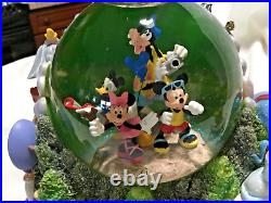 DISNEY Musical Snow Globe Zip-A-Dee-Do-Da Mickey Mouse Globe Working Monorail