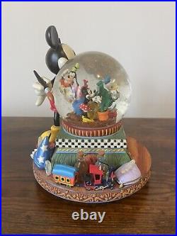 Disney 100 Years of Magic Musical Moving Snow Globe Minnie, Donald, Goofy, Pluto