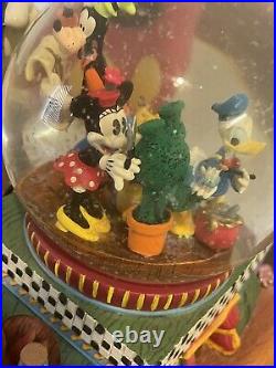 Disney 100 Years of Magic Musical Moving Snow Globe Minnie, Donald, Goofy, Pluto