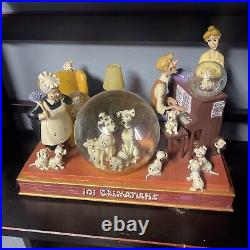 Disney 101 Dalmations Family Time Musical Lights Snow Globe Song Cruella De VIL