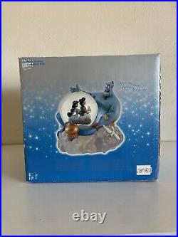 Disney Aladdin Jasmine And Genie Musical Snow Globe