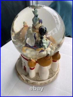 Disney Aladdin Jasmine Genie Musical Snow Globe A Whole New World Vintage