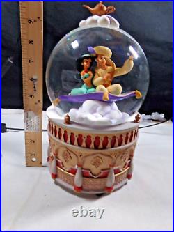 Disney Aladdin & Jasmine Musical Jumbo Snow Globe A Whole New World 1992 RARE