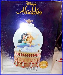 Disney Aladdin & Jasmine Musical Jumbo Snow Globe A Whole New World 1992 RARE