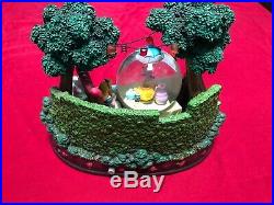 Disney Alice in Wonderland Mad Tea Party Music Box Snow Globe Rare