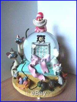 Disney Aristo Cats Marie Kiss me Cat Music Box Snow Globe DomeFigure Cheshire