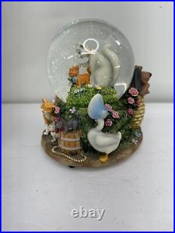 Disney Aristocats musical Snow Globe Everybody Wants To Be A Cat Excellent WORKS