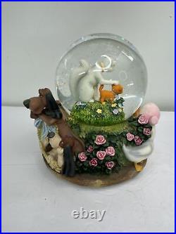 Disney Aristocats musical Snow Globe Everybody Wants To Be A Cat Excellent WORKS