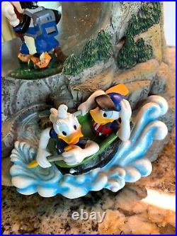 Disney California Adventure Musical Snow Globe Mickey Pluto Wolf Mountain Goofy