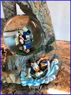 Disney California Adventure Musical Snow Globe Mickey Pluto Wolf Mountain Goofy