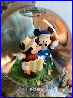 Disney California Adventure Musical Snow Globe Mickey Pluto Wolf Mountain Goofy