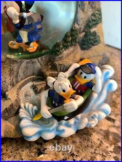 Disney California Adventure Musical Snow Globe Mickey Pluto Wolf Mountain Goofy