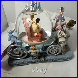 Disney Cinderella 50th Anniversary Musical Snow Globe in NEW & TAGS LOVELY NICE