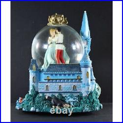 Disney Cinderella A Dream Is A Wish Your Heart Makes Musical Light Snow Globe