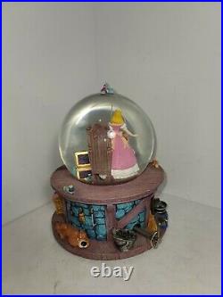 Disney Cinderella A Dream Is A Wish Your Heart makes Musical Snow Globe