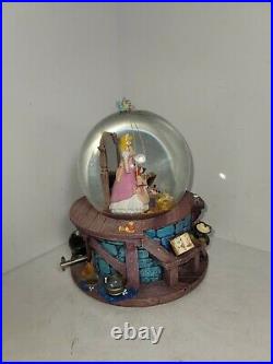 Disney Cinderella A Dream Is A Wish Your Heart makes Musical Snow Globe