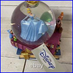 Disney Cinderella Musical Snow Globe Plays A Dream Is A Wish Your Heart Makes