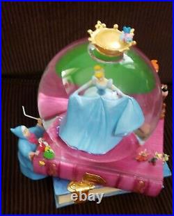 Disney Cinderella Musical Snow Globe Plays A Dream Is A Wish Your Heart Makes