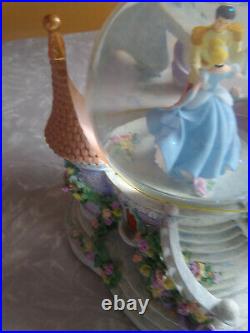 Disney Cinderella SO THIS IS LOVE Musical Clock Snow Globe with Tag & Box