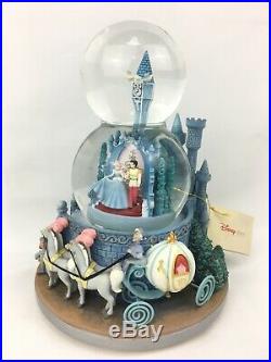 Disney Cinderella Wedding 2 Tier Snow Globe Musical A Dream Is a Wish With Tag