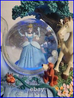 Disney Cinderella's Magical Gown Musical Snow Globe