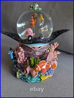 Disney Collectable Finding Nemo Over The Waves Coral Reef Snow Globe Music Box