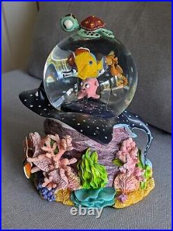 Disney Collectable Finding Nemo Over The Waves Coral Reef Snow Globe Music Box