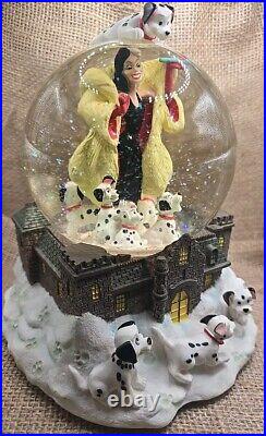 Disney Cruella de Vil 101 Dalmatians Musical Snow Globe Works Clean Retired