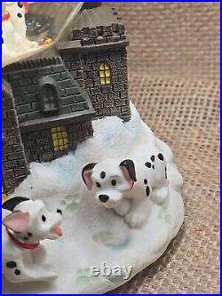 Disney Cruella de Vil 101 Dalmatians Musical Snow Globe Works Clean Retired