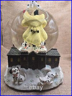 Disney Cruella de Vil 101 Dalmatians Musical Snow Globe Works Clean Retired