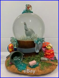 Disney Dumbos Bubble Bath Musical Snow Globe
