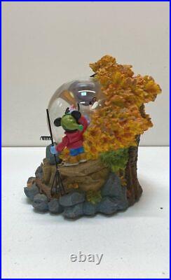 Disney Fab 5 Raking Leaves Musical Snow Globe