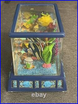 Disney Finding Nemo Aquarium Fish Tank Snow Globe Music Box Works