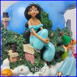 Disney Gennie Aladdin Share a Dream Come True Snow Globe Parade Musical