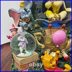 Disney Gennie Aladdin Share a Dream Come True Snow Globe Parade Musical