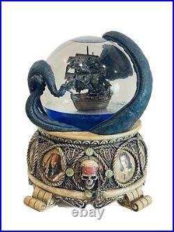 Disney Globe Pirates of the Caribbean Musical Water Collectibles Johnny Depp