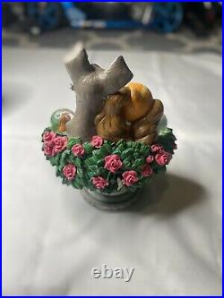 Disney Lady and the Tramp Musical Statue Snow Globe Plays Bella Notte LE
