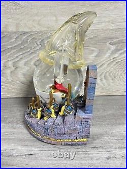 Disney Mickey Fantasia Music Box Vintage Snow globe Sorcerer's Apprentice Hat