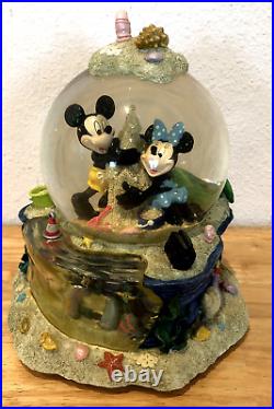 Disney Mickey & Minnie Mouse By The Beautiful Sea Beach Musical Snow Globe