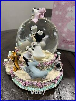 Disney Mickey & Minnie Wedding Cake Musical Snow Globe Plays Wedding March 7.5