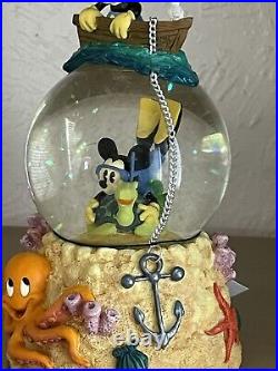 Disney Mickey Minnie at Sea Musical Snow Globe 7 Under the Sea New withBox