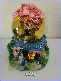 Disney Mulan Reflection Musical Snow Globe with Tag EXCELLENT